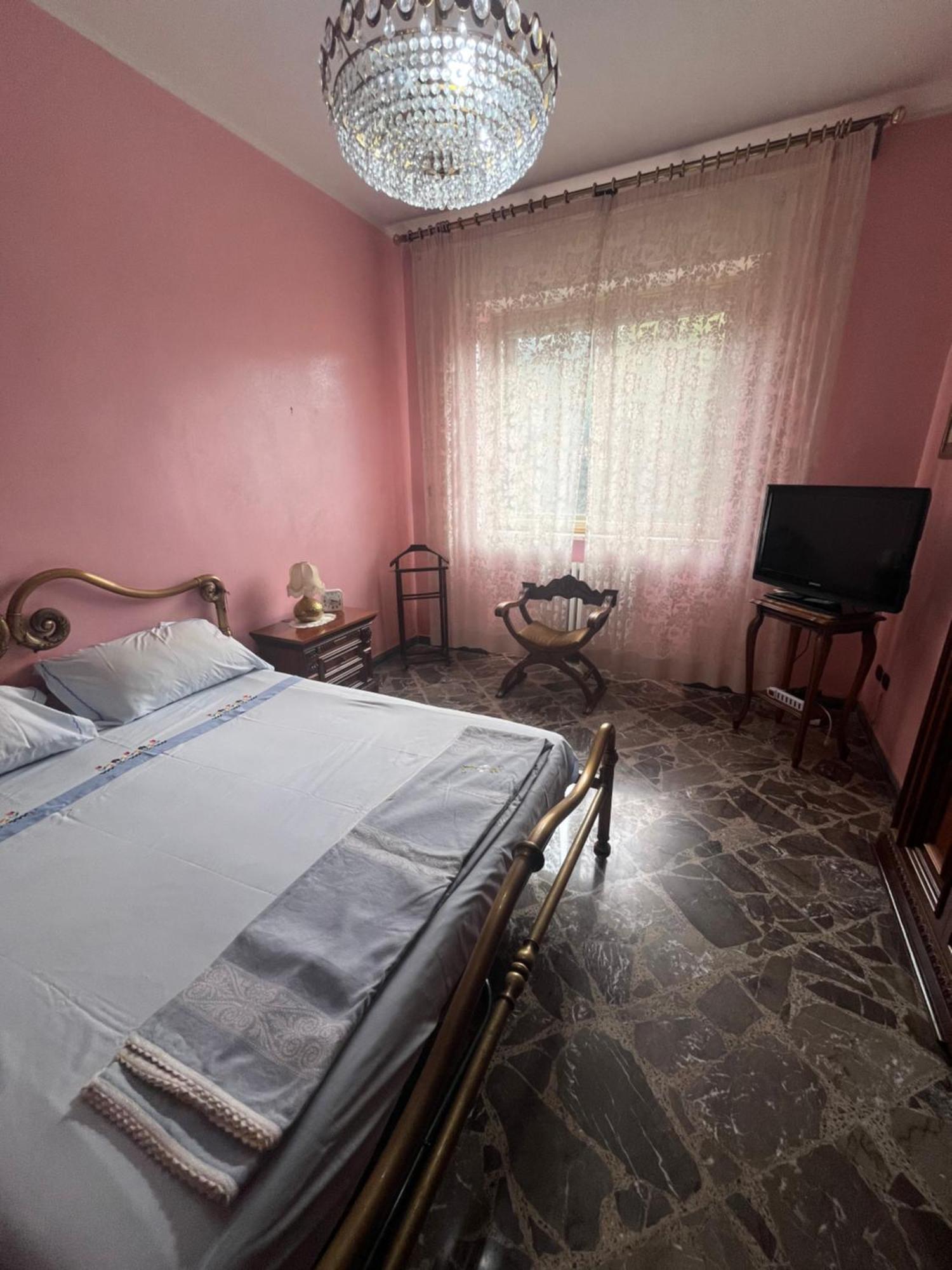 Apartamento La Casa Di Anna Bríndisi Exterior foto